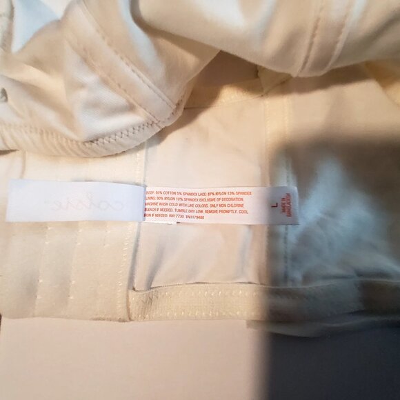 Lace-Trimmed Corset Top With Adjustable Straps By Colsie Size Large Ivory - Picture 7 of 8